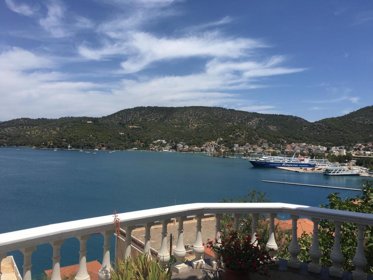 Kasteli Suite Poros Town Exterior foto